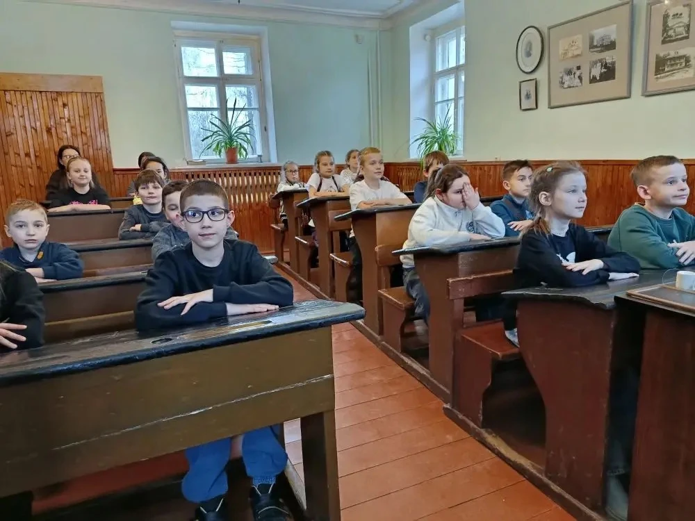 🚂Каникулы - это время не только для отдыха от уроков, но и время для путешествий.   Учащиеся 3 «Б» и