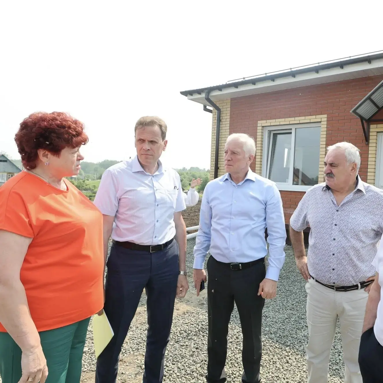 Сегодня работаю в Кривошеинском районе.

На контроле капитальный ремонт социальных объектов, модерни