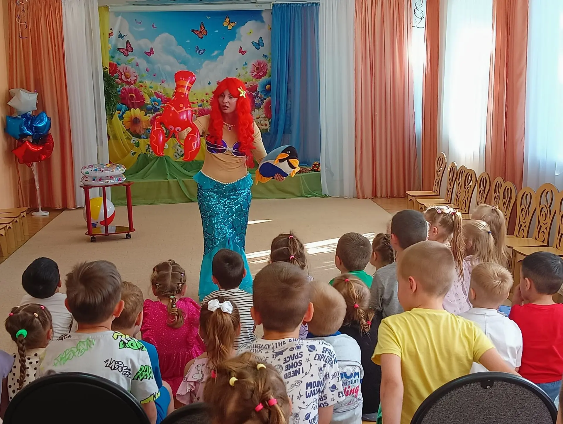 У нас в детском саду был настоящий морской переполох!🌊  К нам приплыла сама Русалочка.

Ариэль приш