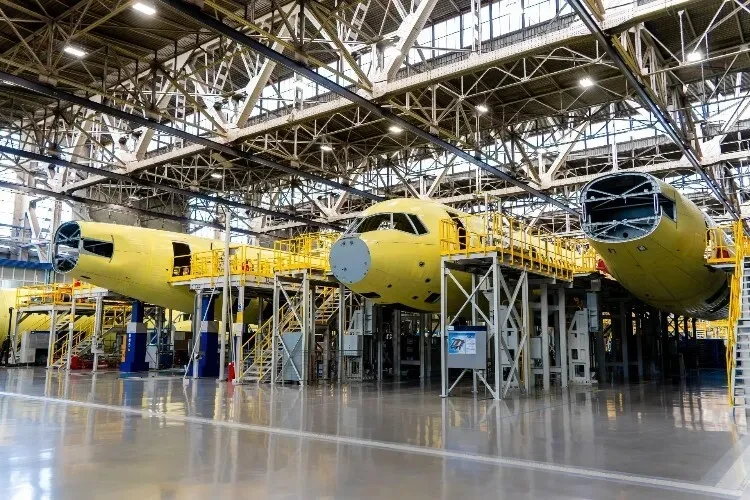 Иркутский авиазавод поставит 108 МС-21 федеральному авиаперевозчику до 2032 года. Сейча...