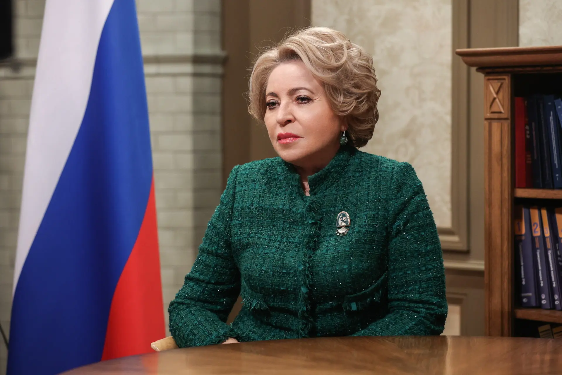 От имени всех жителей Санкт-Петербурга и от себя лично поздравляю Валентину Ивановну Матвиенко с днё