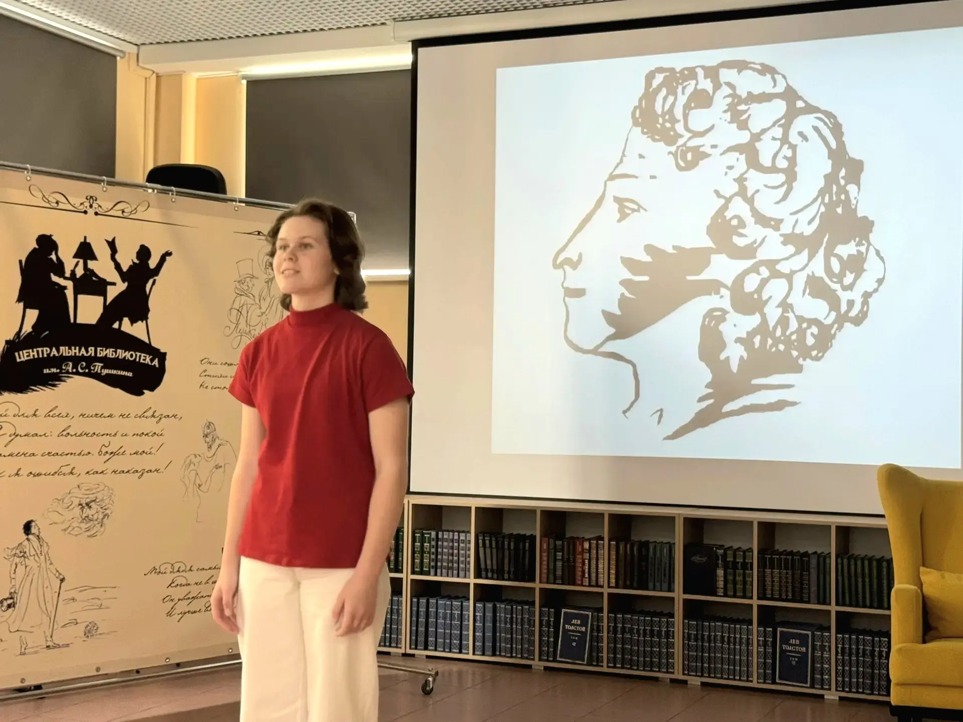 Друзья! Продолжаем знакомить вас с победителями конкурса «ПОЗДРАВЬ ЛЮБИМУЮ БИБЛИОТЕКУ!», который про