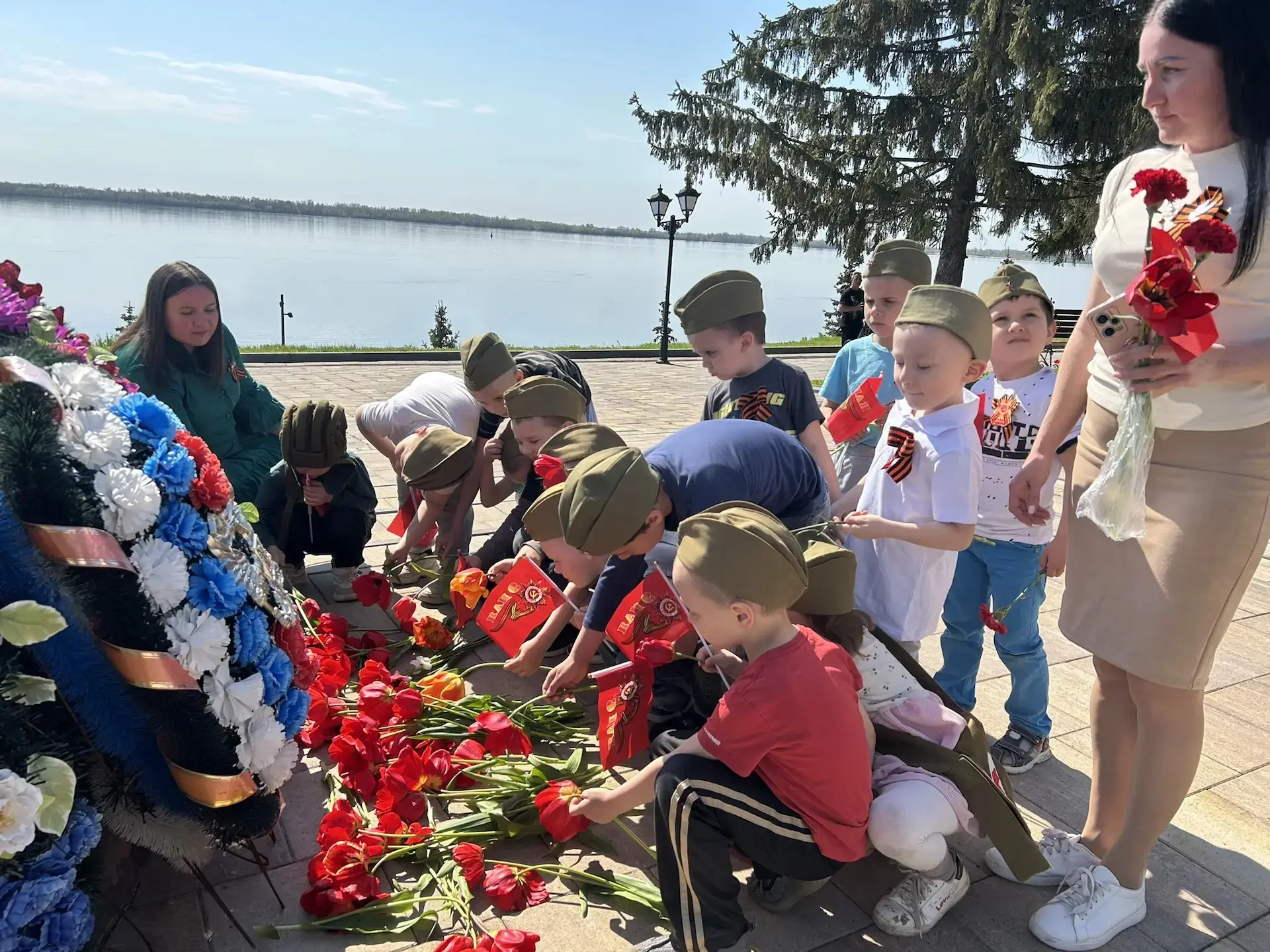 Память живёт в сердце каждого из нас.