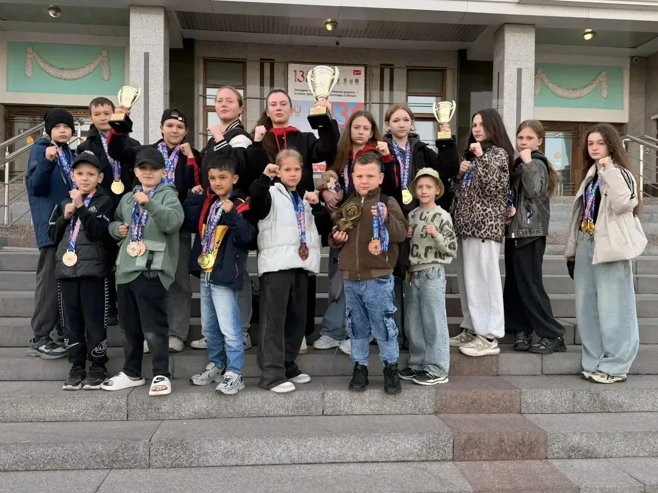 💥Наши чемпионы на пьедестале! 🏆