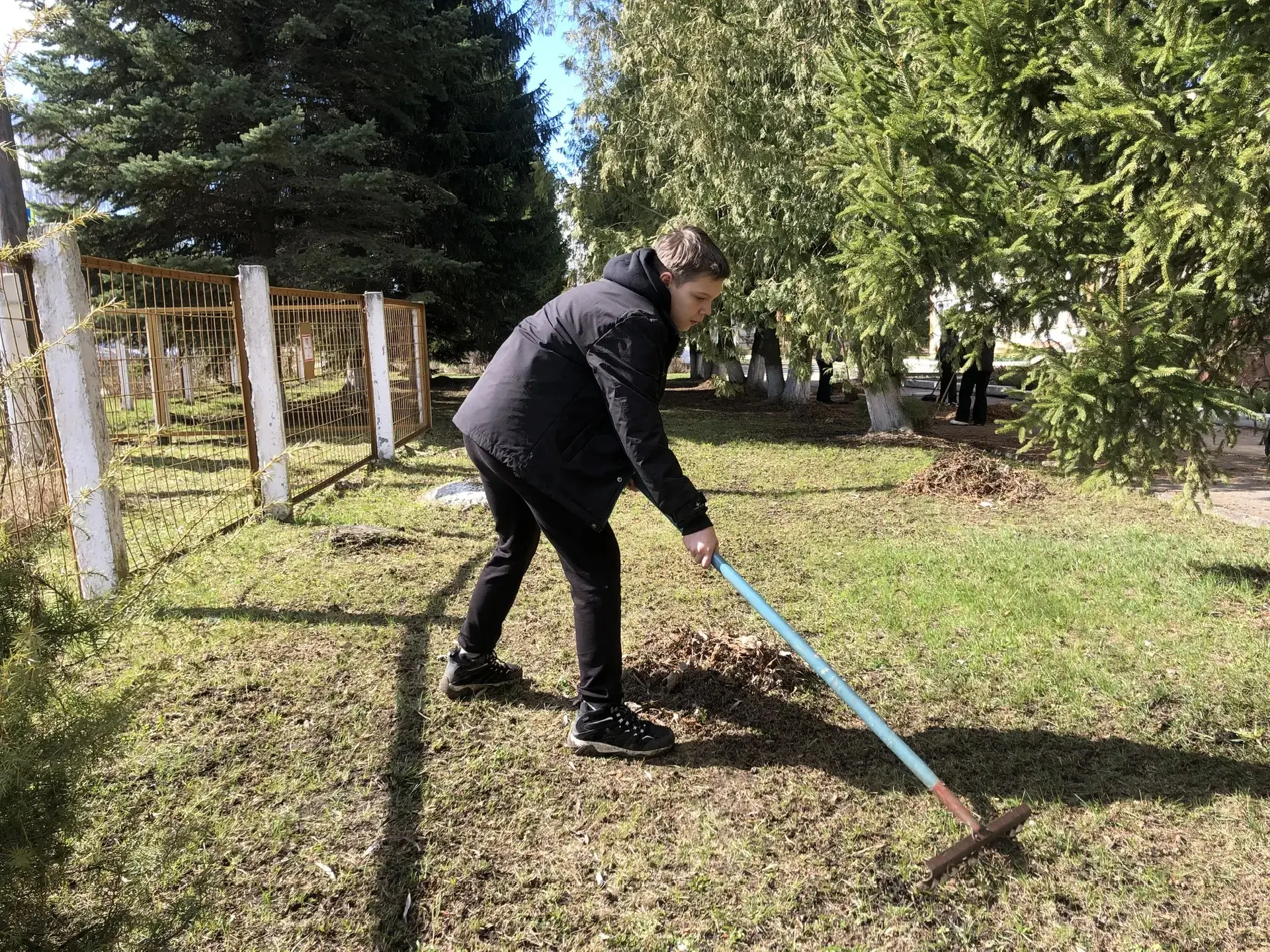 🌱 Экологический двухмесячник стартовал: делаем школу чистой вместе!