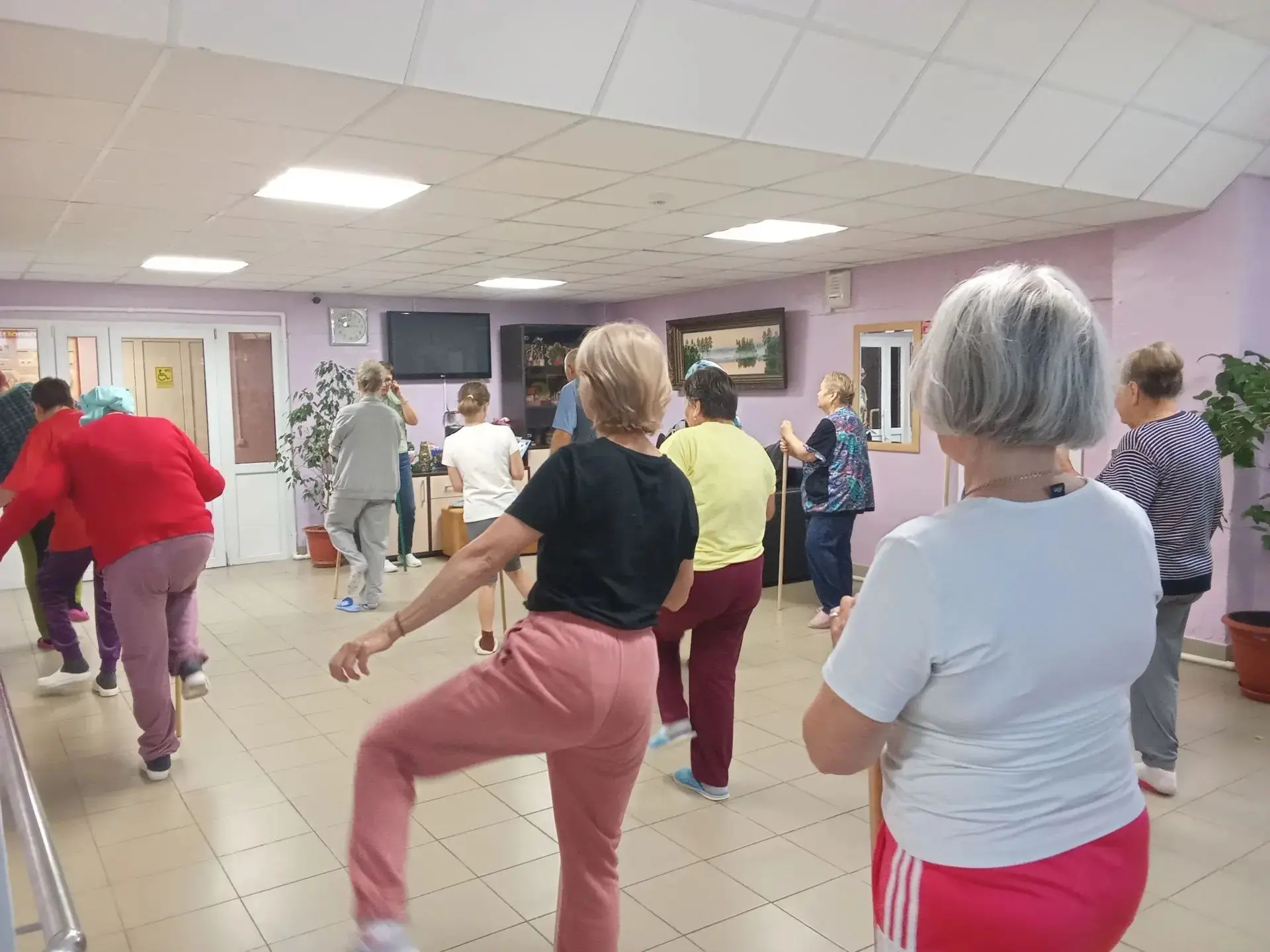 Доброе утро начинается с движения!