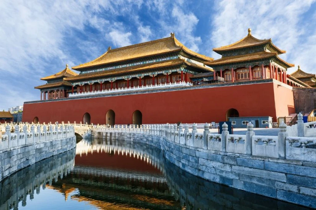 🇨🇳 КИТАЙ. Путь Дракона: Сиань – Горы «Аватара» – Шанхай – Пекин  Это тур, в котором вы за одну поезд