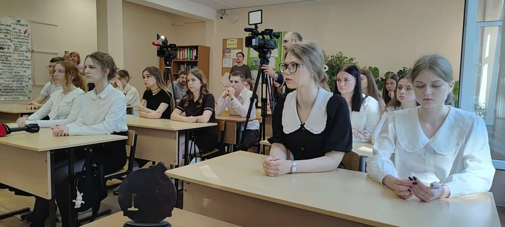 Сегодня в нашей гимназии прошел необычный урок. Профориентационный урок для старшеклассников медицин
