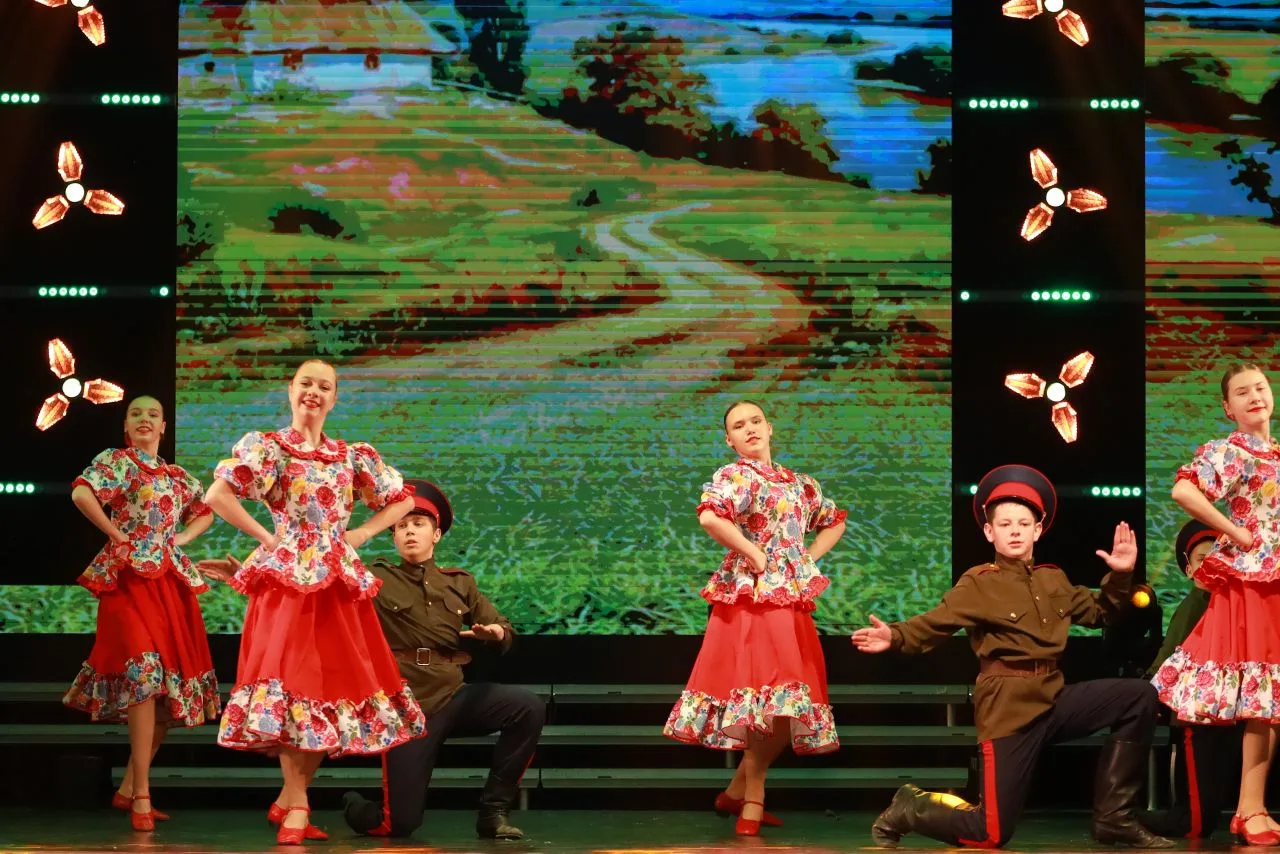 🎉🌟Коллектив народного танца "Ювента" из города Шахты завоевал россыпь наград Всеросси...