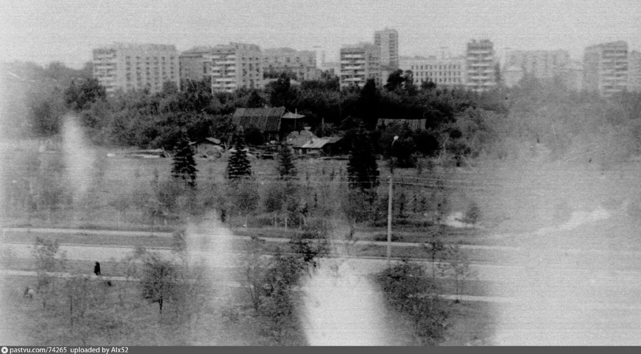 Парк Дружбы со стороны Флотской улицы