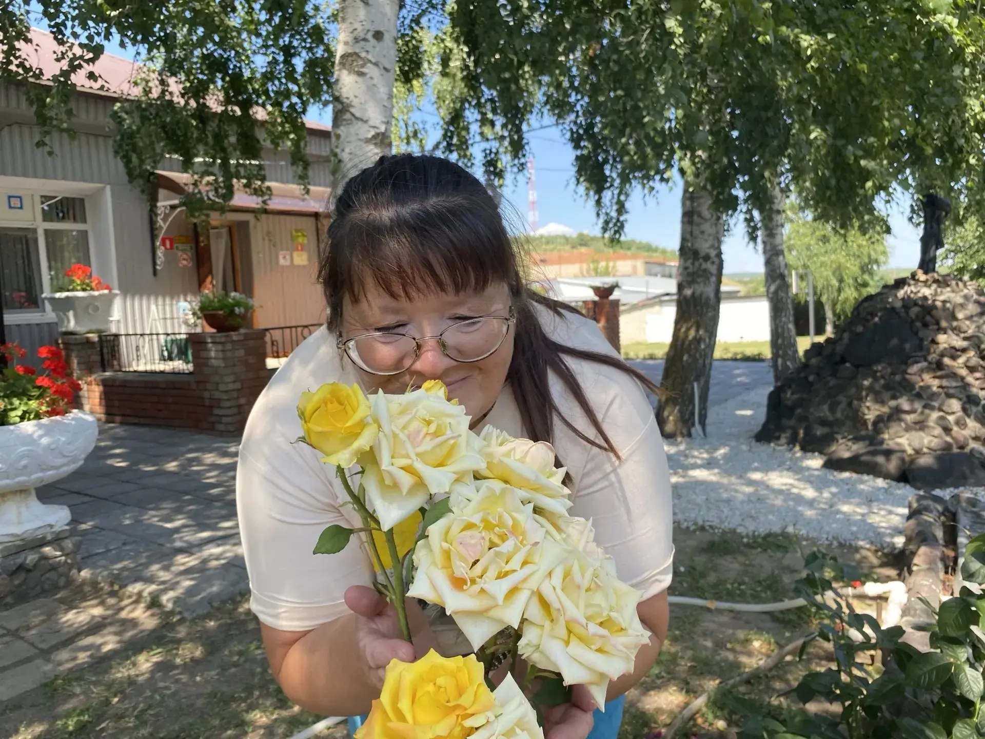 Тёплый кусочек лета: фотосессия в цветах!