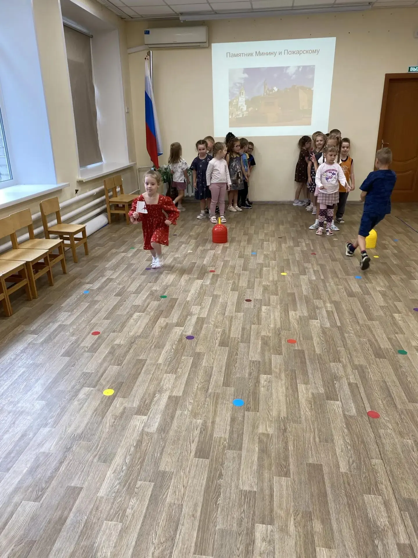 🏙 🎉 День родного города в детском саду — это когда даже малыши знают, где стоит Чкало...