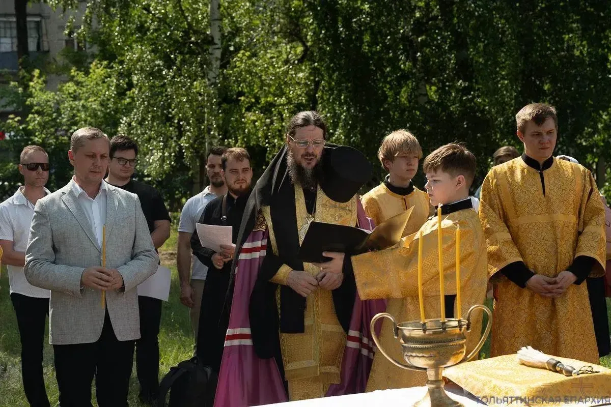 🙏 Там, где лечат тело, вырастет храм 

В день памяти святителя Луки, великого хирурга и исповедника