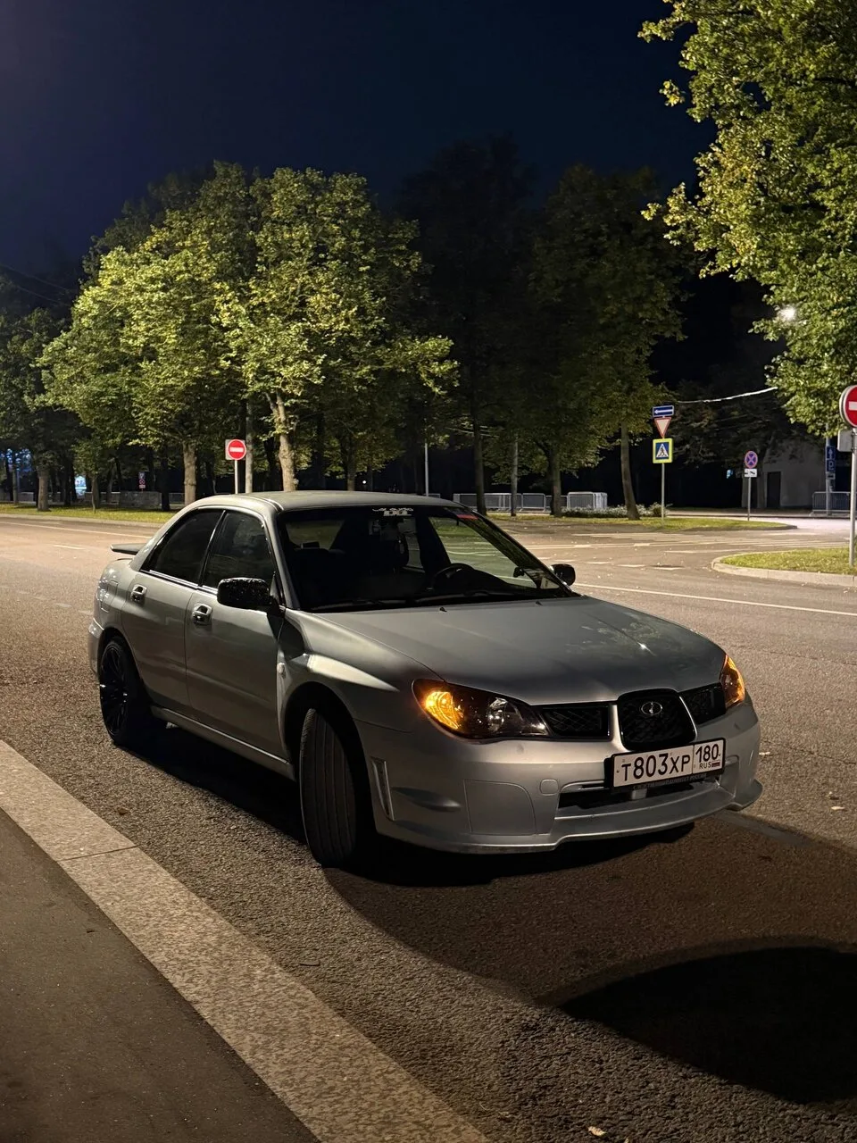 Продам Subaru Impreza 2.0 AT, пробег не указан, Москва