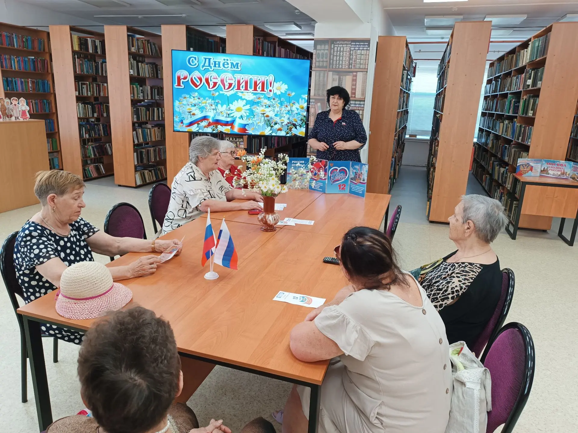 Участники клуба «Литературные чтения», Кореновского отделения ВОС совершили исторический круиз, посв