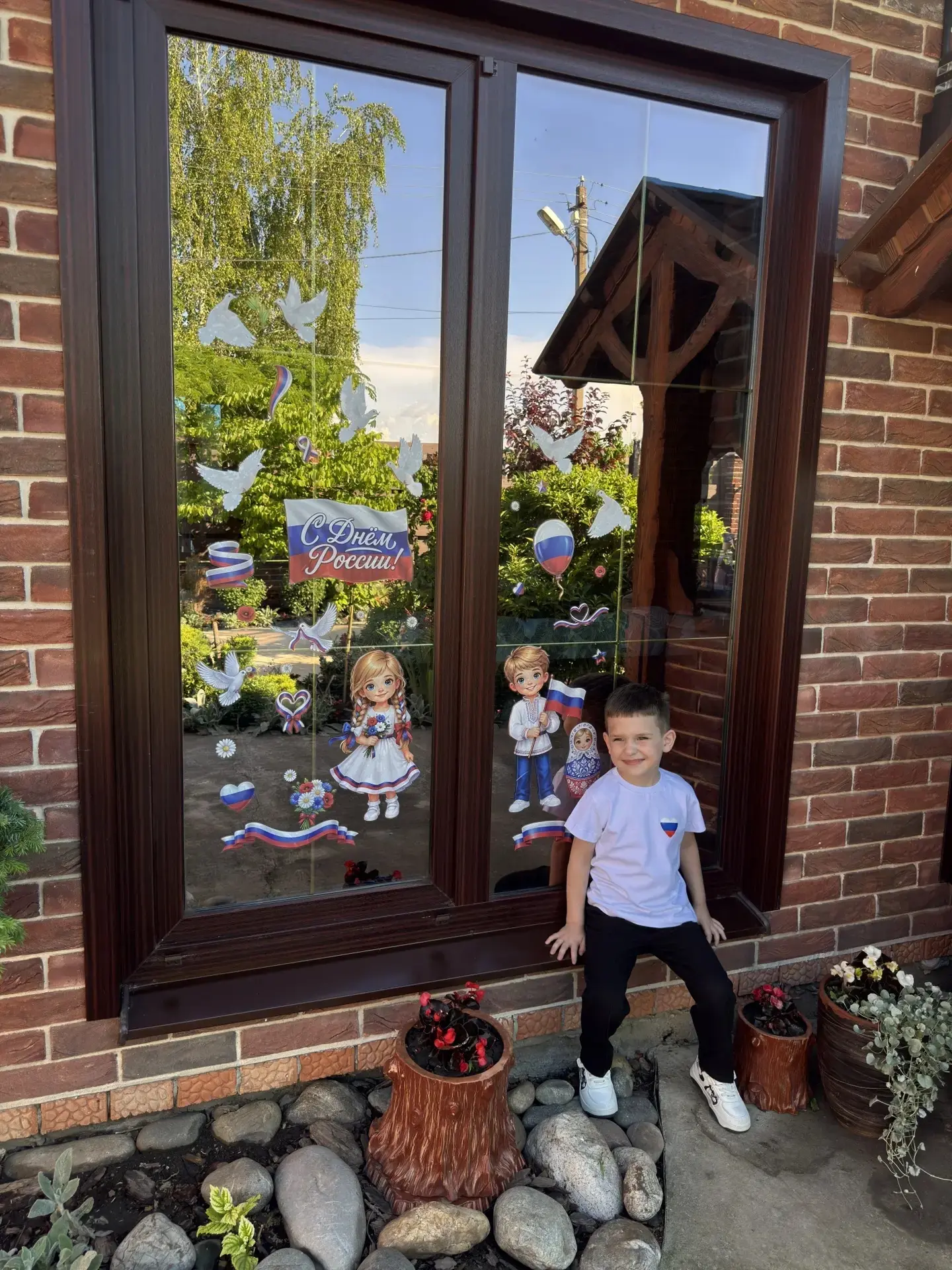 Окна России зажглись в ваших домах! 🎨