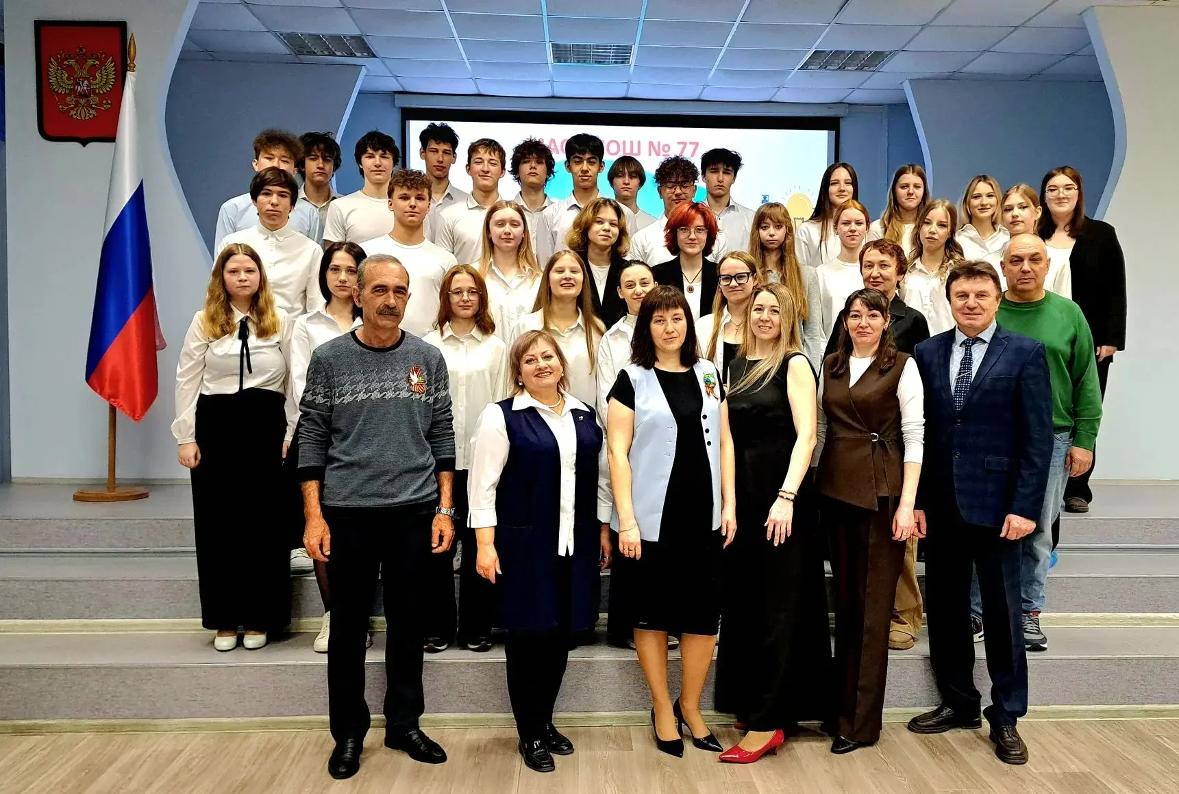 ✅В 10 классе ученики выполняют проект в рамках учебного времени, специально отведенного учебным план