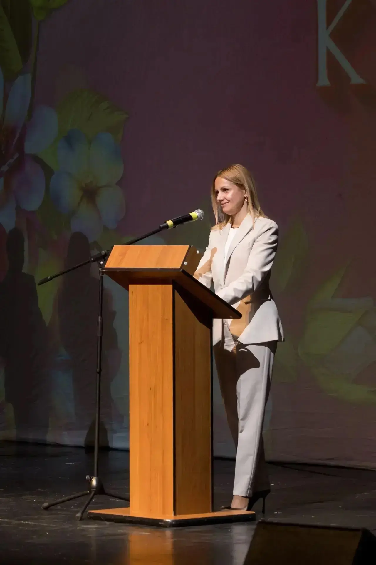 🏆С гордостью и радостью, по поручению Главы республики Александра Бречалова, вручила ф...