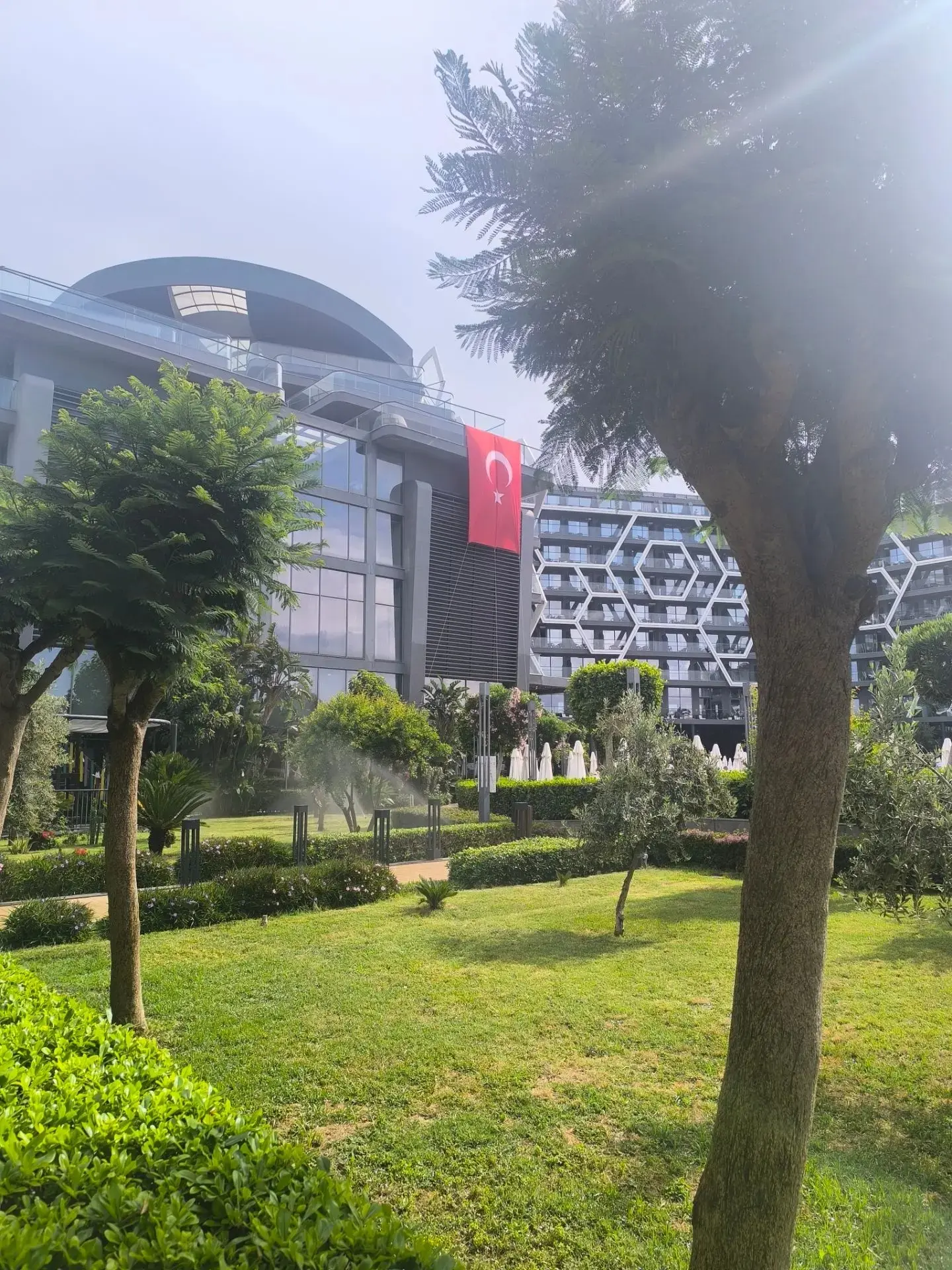 Семейный отель Bosphorus Sorgun 5⭐

Ключевая фишка: можно искупаться и в море и в реке Манавгат

Что