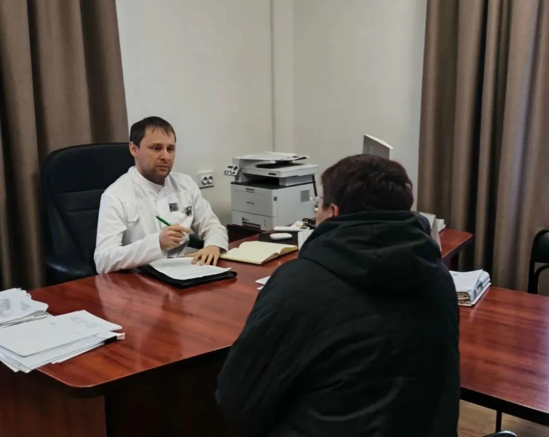 С 28 сентября по 2 октября врио главного врача Ильдар Уралович Хужин провёл  встречи с ...