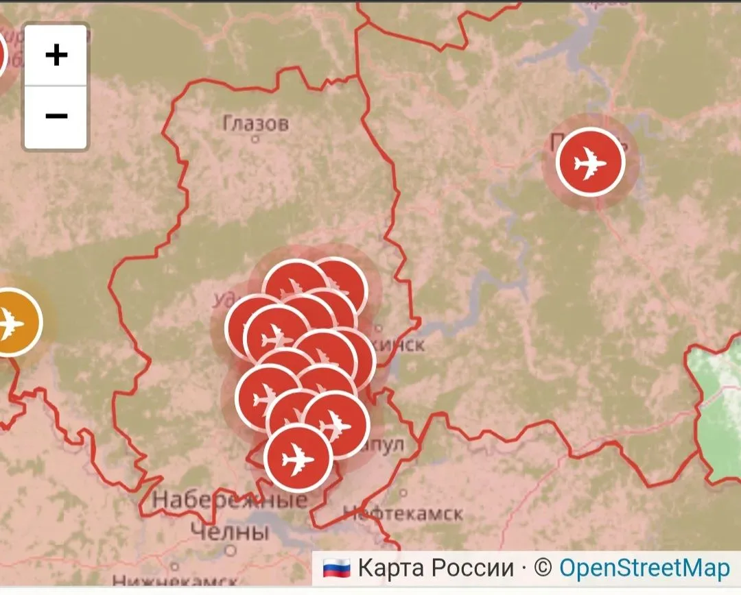 Невероятное количество БПЛА в городе😱
