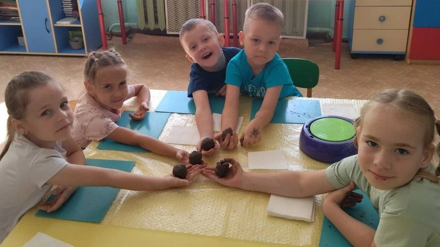 Мероприятие, посвящённое Дню народных промыслов прошло в подготовительной к школе группе "Подсолнушк