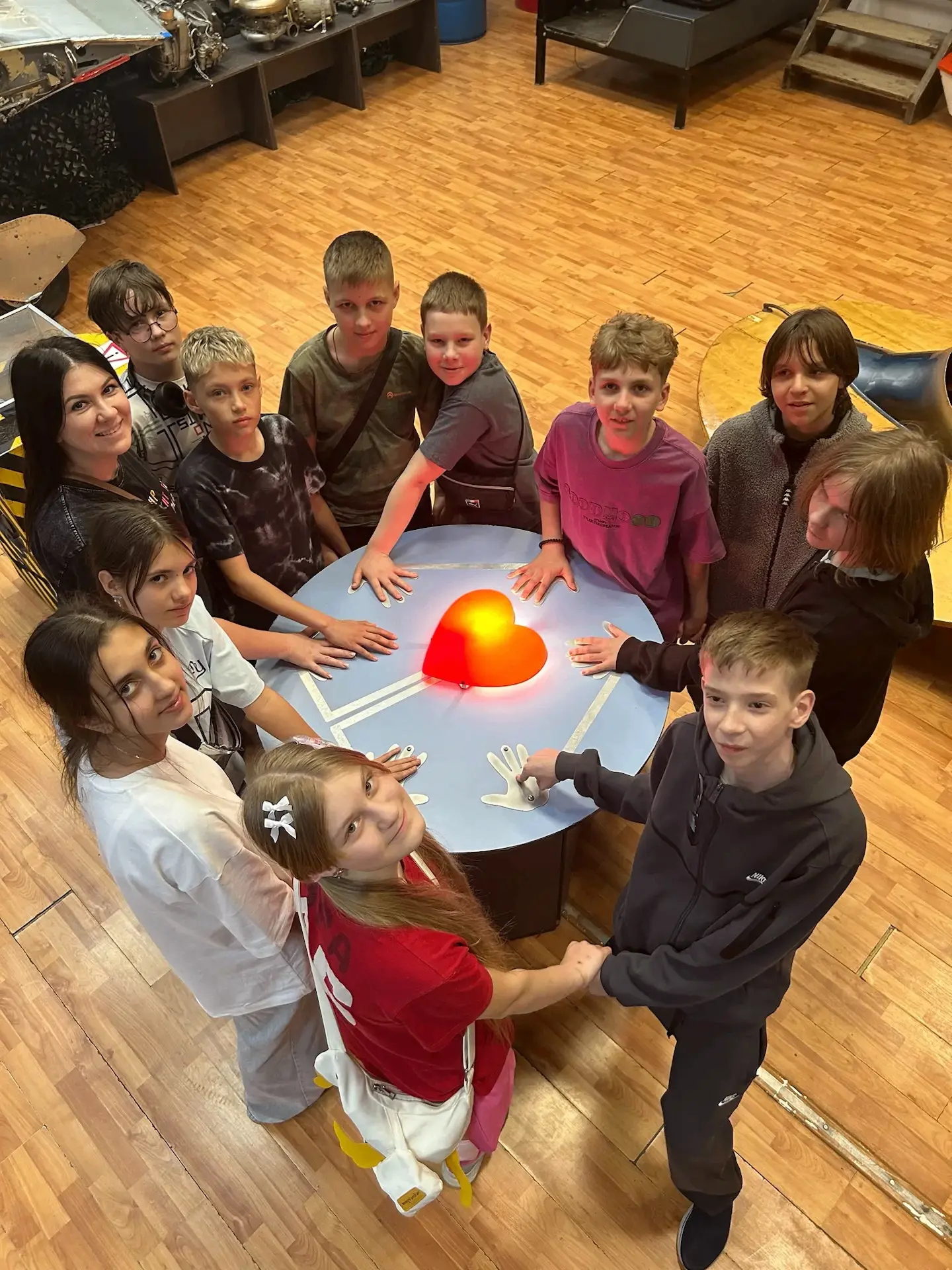 Здесь был 6Б класс или чак-чак официально признан лучшим перекусом🤗  Очень насыщенными и душевными п