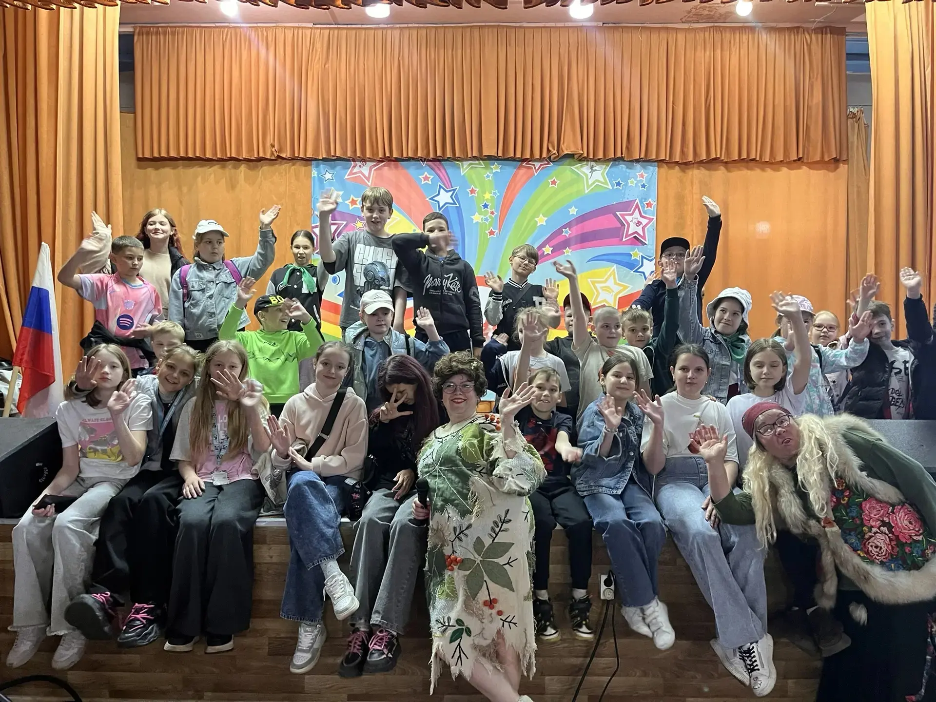 Сегодня сотрудники ДК "Краснолесье" в рамках социального партнёрства провели для воспит...