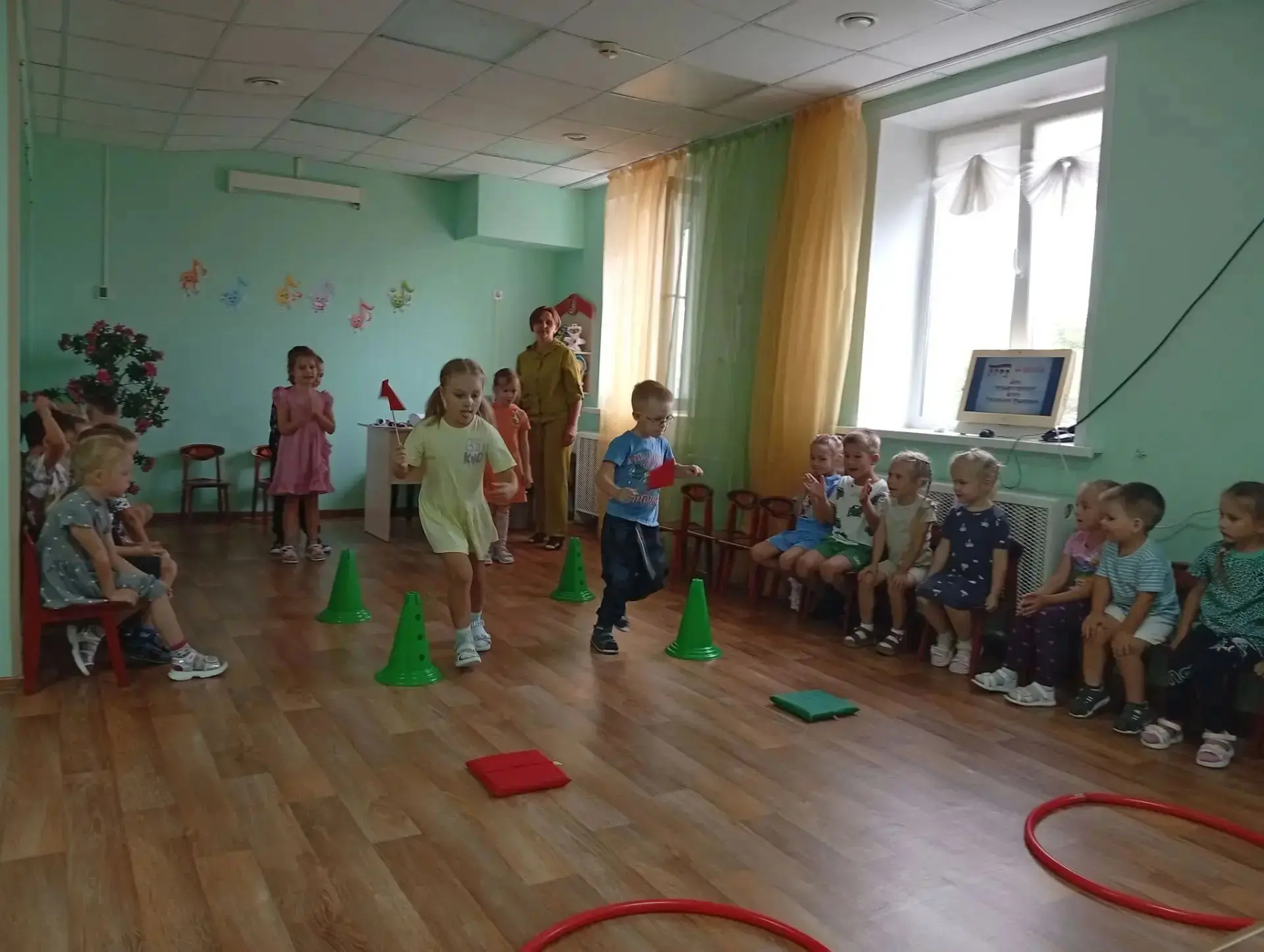 В нашем детском саду прошли праздничные мероприятия, посвящённые Дню Государственного ф...