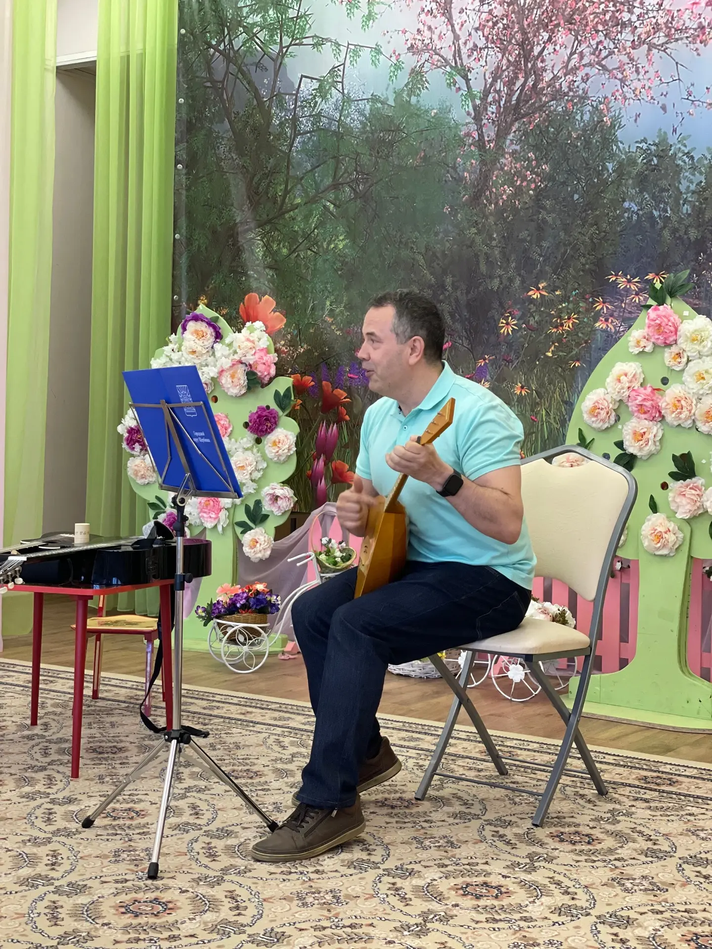 🎶 Музыка, сказка и море радости!   В дошкольном корпусе «Радуга» прошла удивительная творческая встр