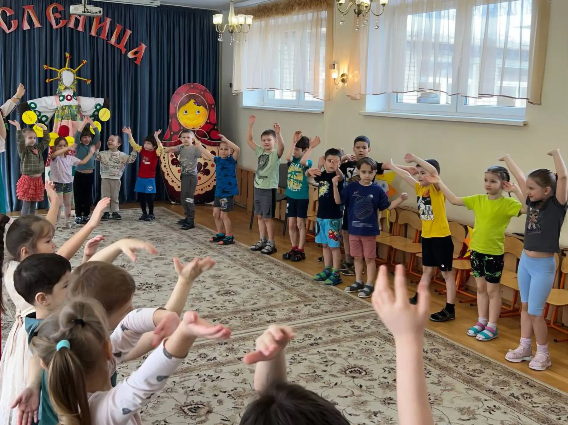 Веселый русский народный праздник «Масленица»🌞ежегодно проводится в нашем детском саду и давно стал 