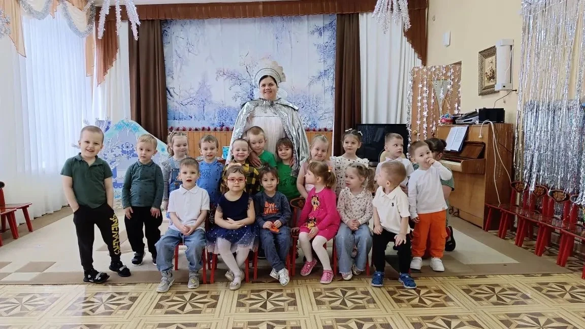 ❄️❄️13 февраля  во вторых младших группах прошло музыкальное развлечение  «В гостях у Зимушки - зимы