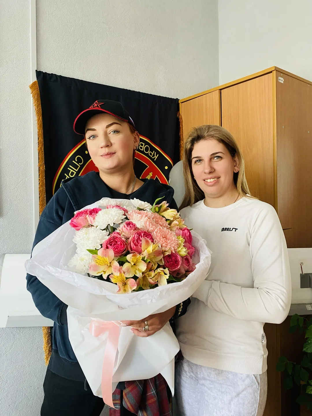 Спасибо большое Анечке Гриценко и Юленьке Субботиной за такие чудесные подарки❤️