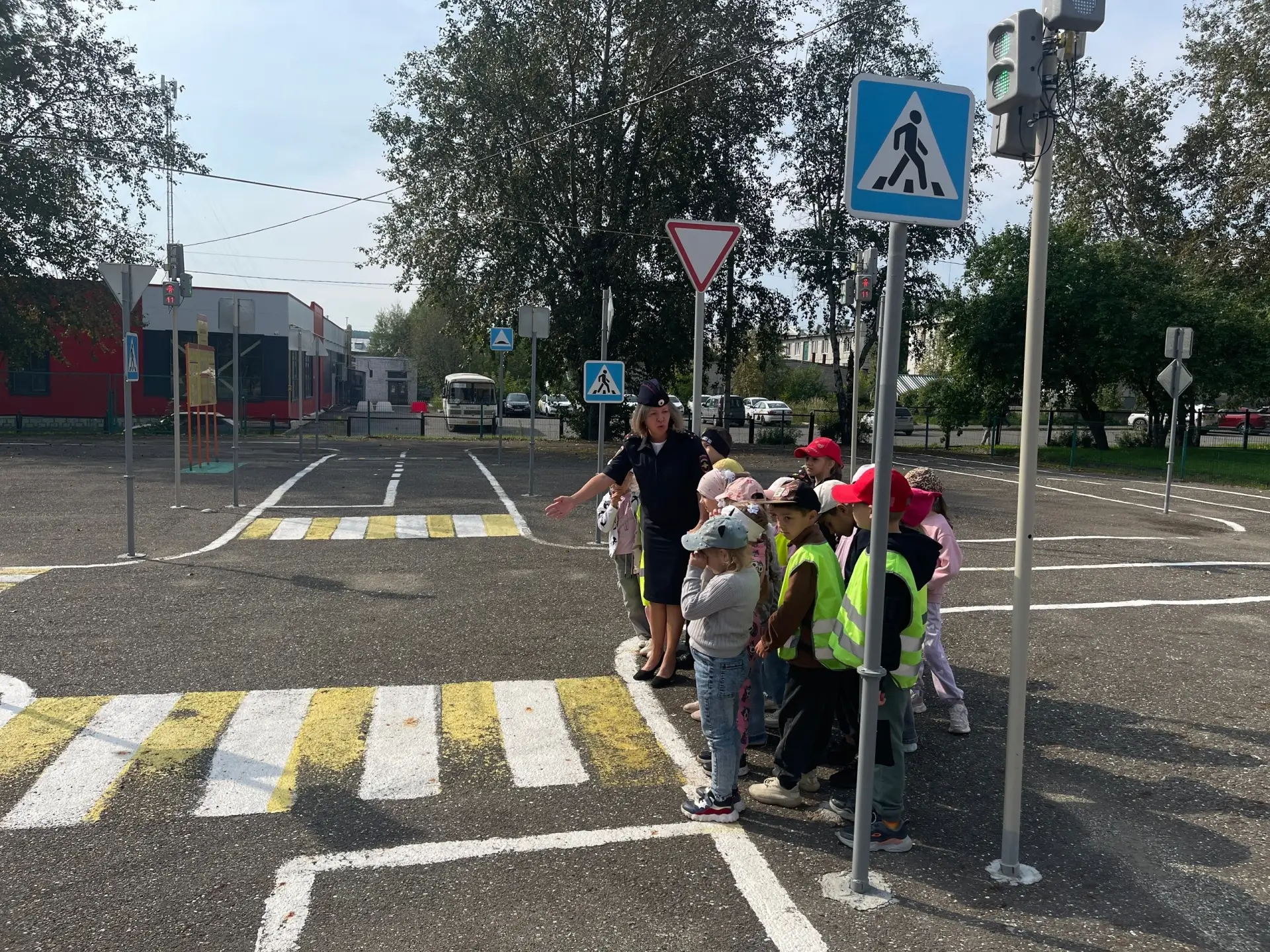 🚸На автогородке Центра детского творчества прошло профилактическое занятие для дошколь...