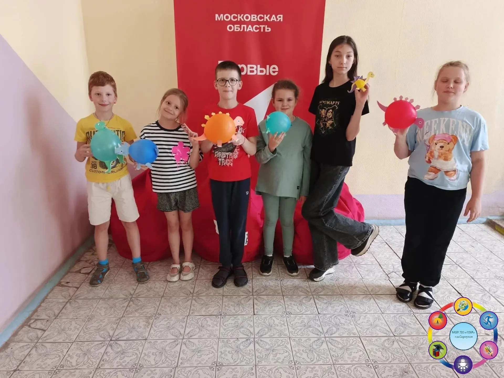 ✨Сегодня на летней площадке «Полезные каникулы» в корпусе на улице весенней случилось невероятное — 