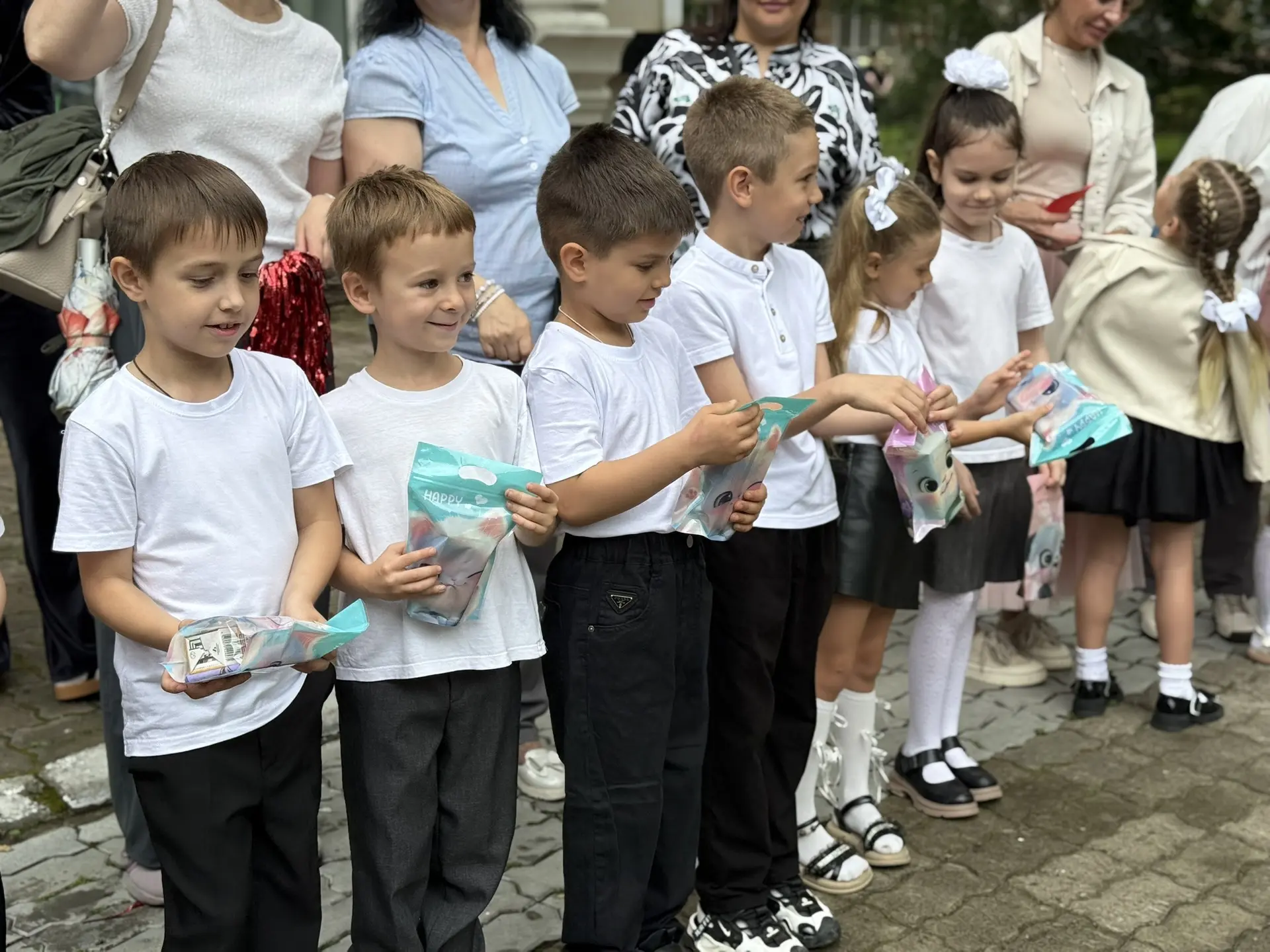 Семья — это самое ценное, что есть у каждого человека ❤️

4 июля наши воспитанники и сотрудники детс