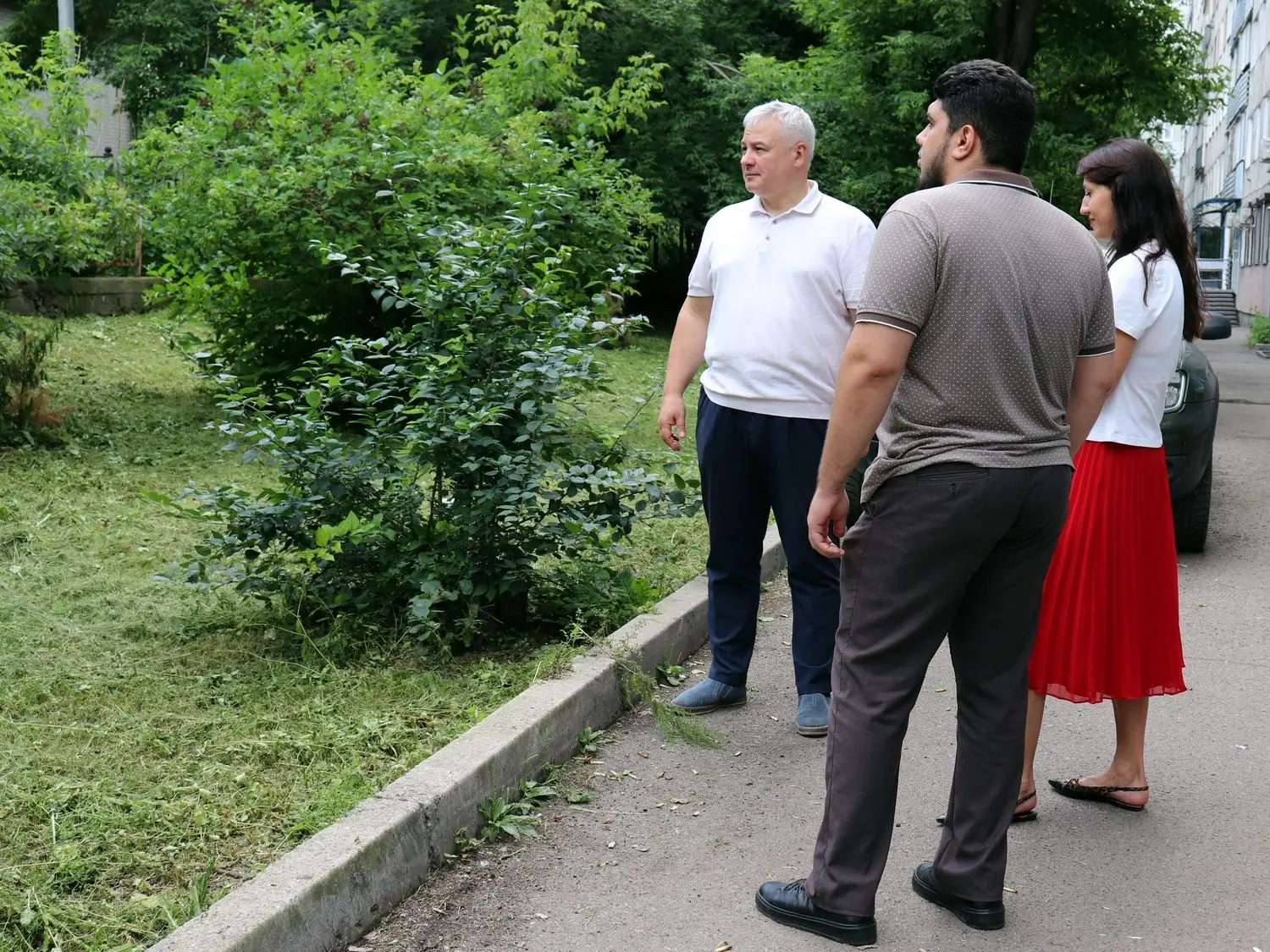 Зелёная Роща | мкр.Взлётка | Красноярск🏡

Приводим в порядок территорию на Урицкого ✔

Во время онл