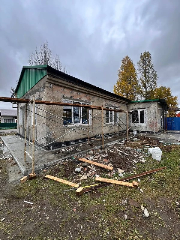 🏥 Капитальный ремонт фельдшерского пункта в селе Северные Коряки продолжается
