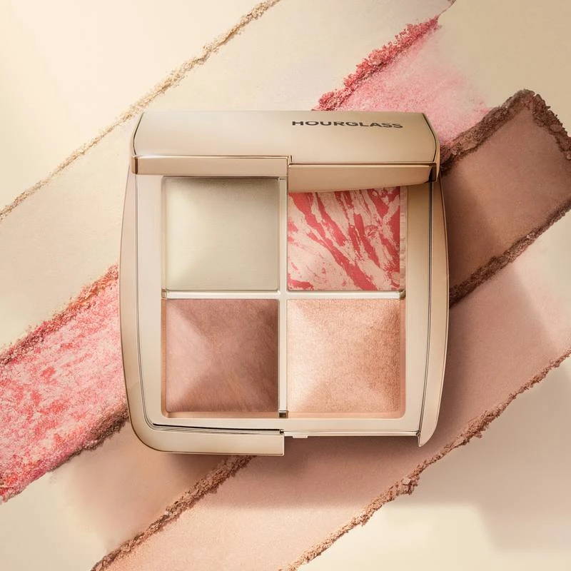 Hourglass -  Ambient Lighting Edit Quad - Solstice

Hourglass снова сделали это! 🔥 Мой любимый форм