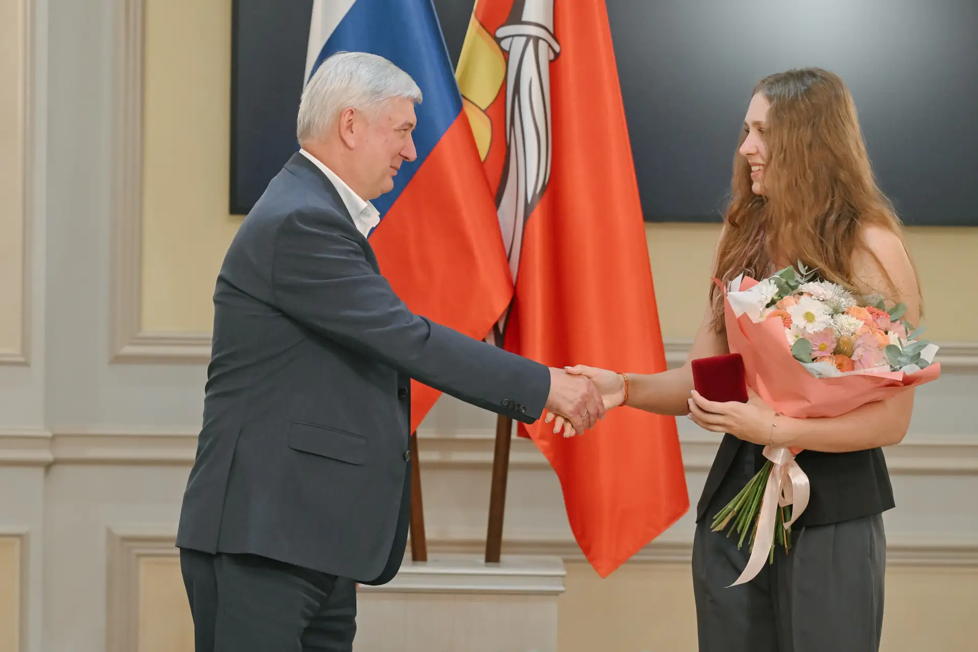 Встретился с неоднократной чемпионкой мира и России, действующей рекордсменкой страны п...