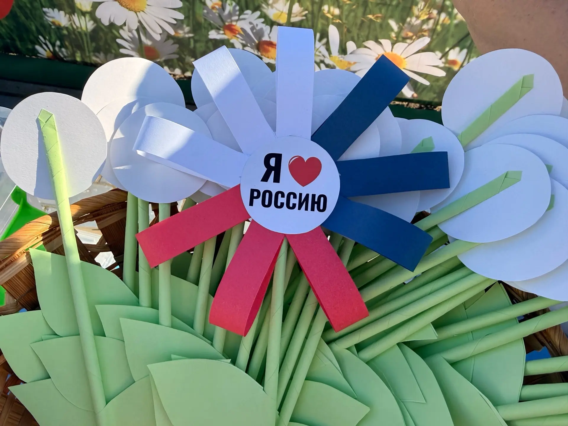 🇷🇺🇷🇺🇷🇺Какое чудесное утро! Мы провели его в творческой атмосфере, вместе с семьями наших воспи