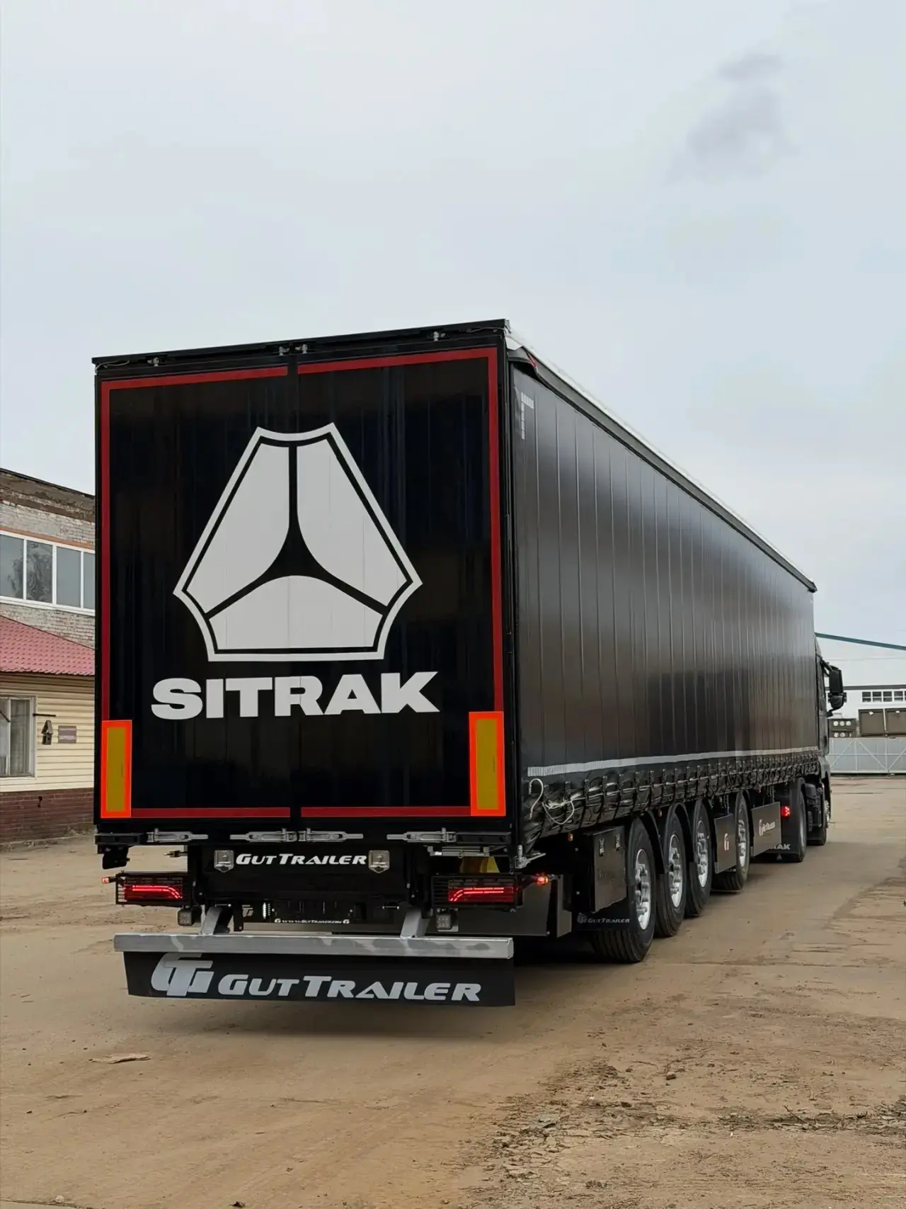🚛 Отгрузка шторно-бортовых полуприцепов Gut Trailer
Отгрузили заказные позиции шторно-бортовых полу