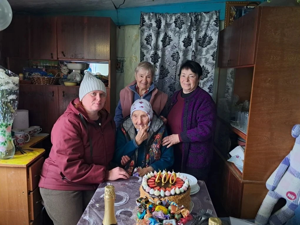 100 лет! Целый век жизни, мудрости и любви ❤️

Сегодня не просто день рождения. Сегодня свой юбилей 