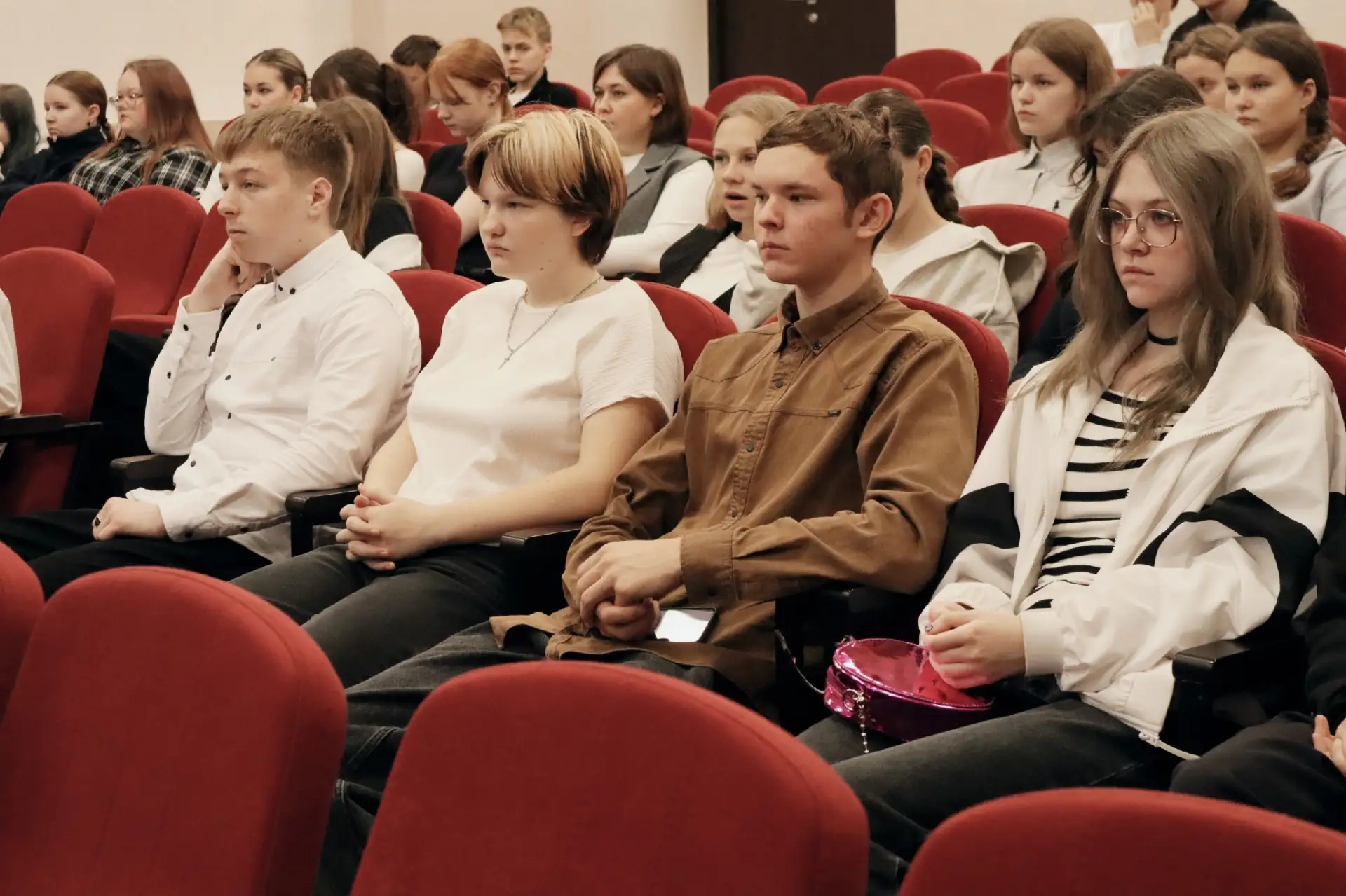 🎓 В Коношском районе прошёл муниципальный профориентационный форум «Россия — мои гориз...