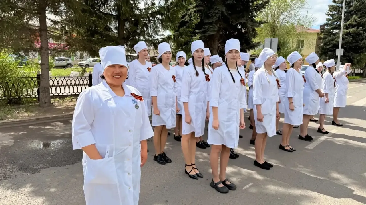 🕊 В День Победы 36 медработников Ишимбайской ЦРБ прошли в парадной колонне    🏥 В годы Великой Отече