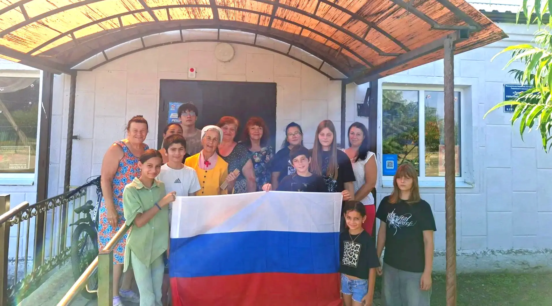 Сегодня - 22 августа отмечают один из главных государственных праздников - День флага Р...