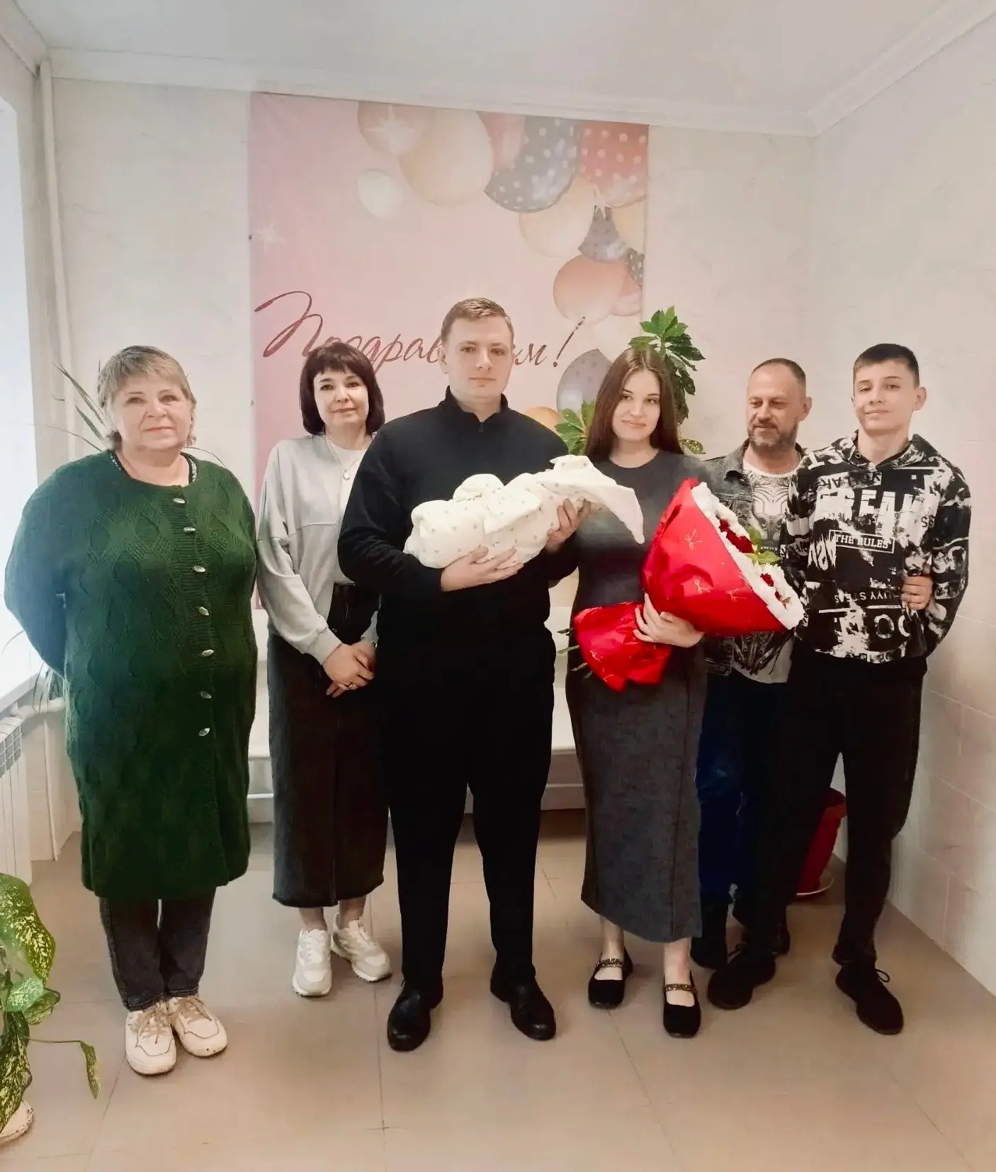 🎁 Вяземские новорожденные продолжают получать подарки