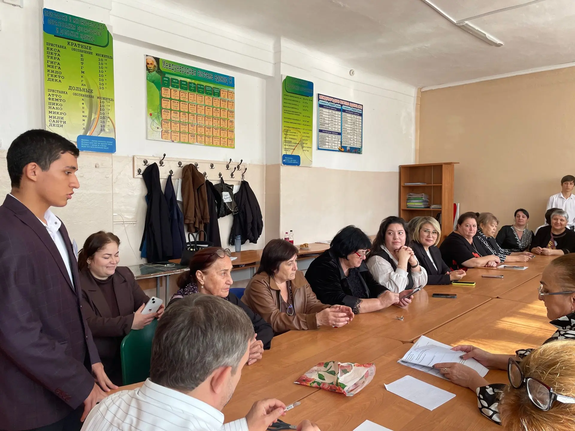 День самоуправления в нашей школе! Сегодня наша школа превратилась в настоящий праздник...