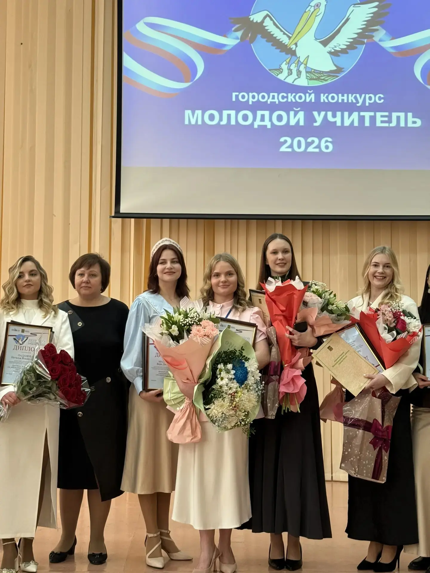 От всей души поздравляем Зоркову Алину Валерьевну с заслуженной победой в городском конкурсе «Молодо