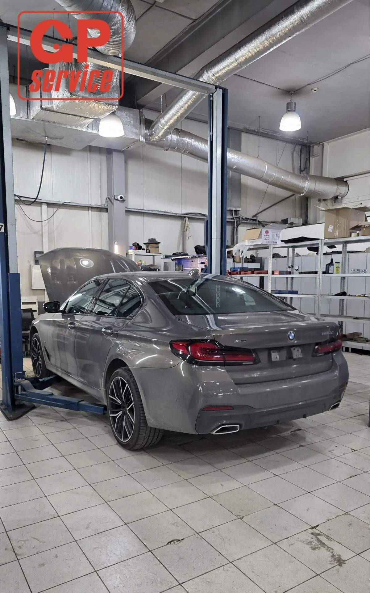 BMW 5 Series с 2-литровым дизельным двигателем — комплексное обслуживание в GP Service